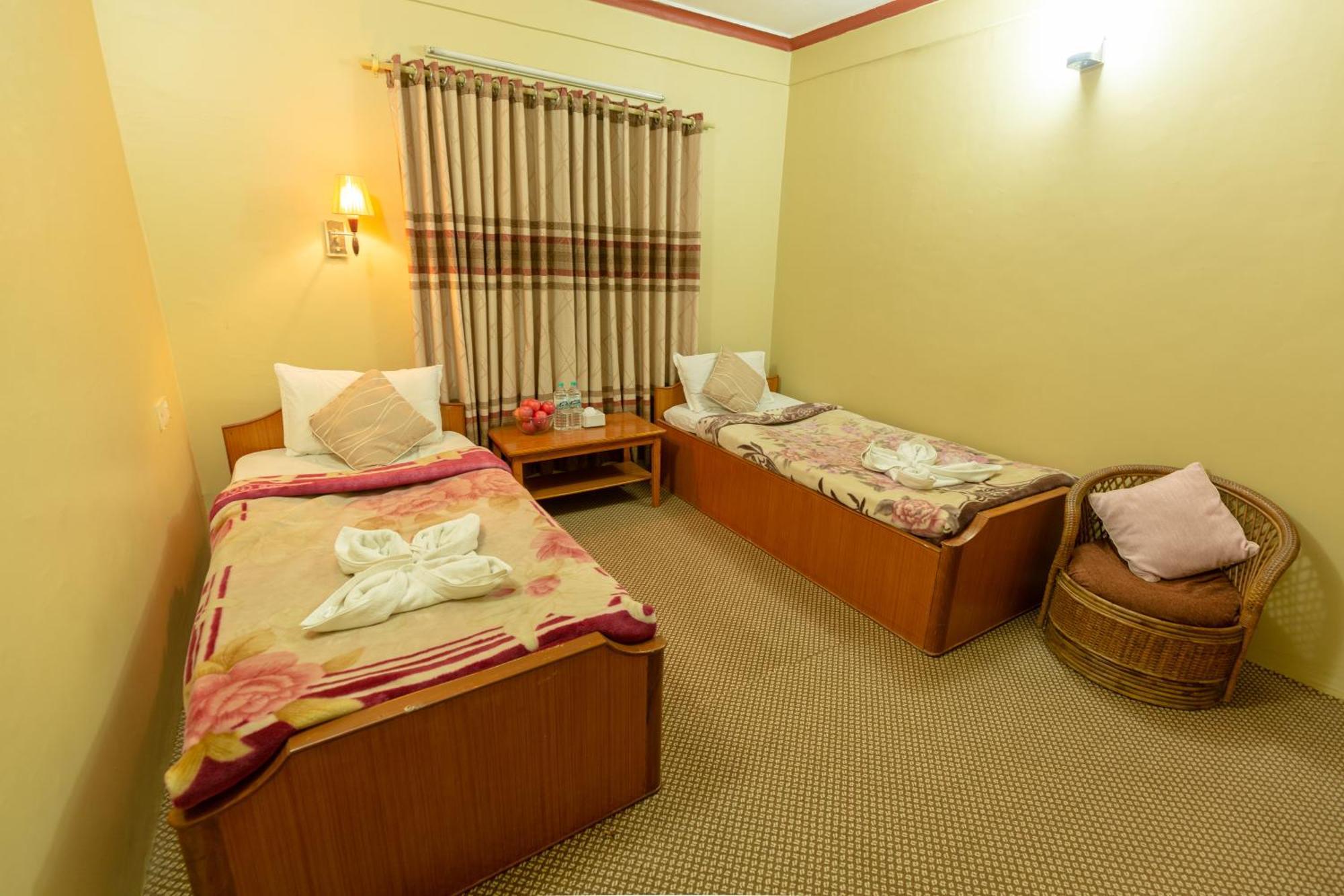 Paradise Boutique Hotel Покхара Экстерьер фото